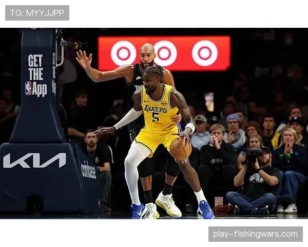 湖人探索交易方案：艾顿表现未达预期，克塔成潜在目标